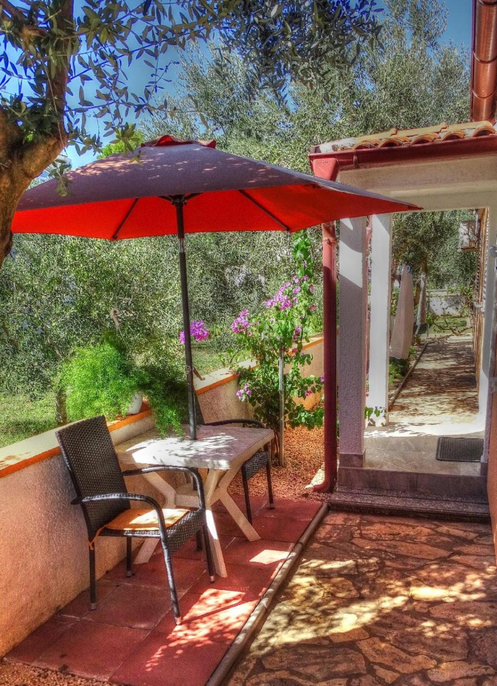 Studio Apartman I Mali Apartman Vir Exterior photo